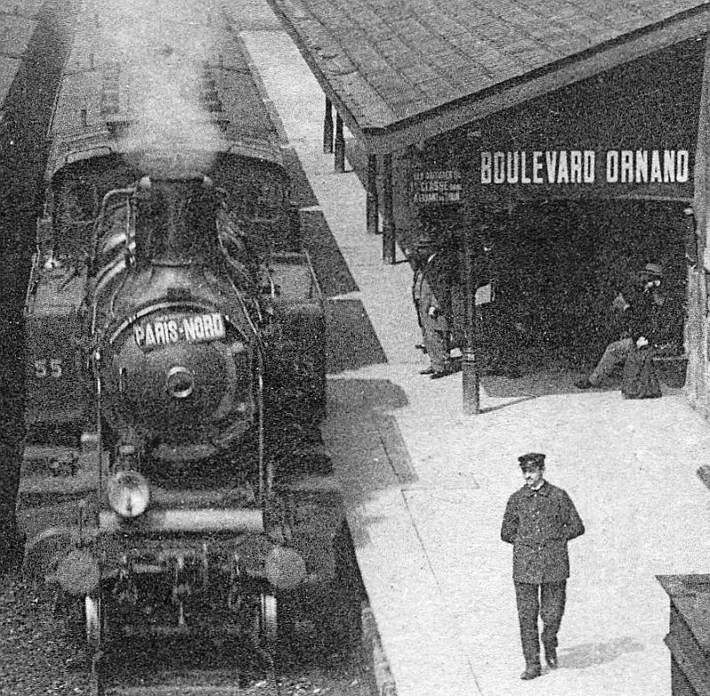 Un train à la gare Boulevard Ornano pour la gare du Nord