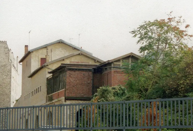 Bâtiment des voyageurs de la station Pont de Flandre